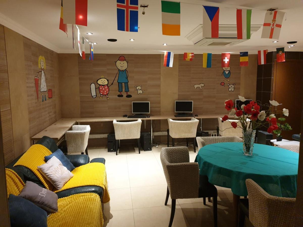 Antares Hostel Nice Dış mekan fotoğraf